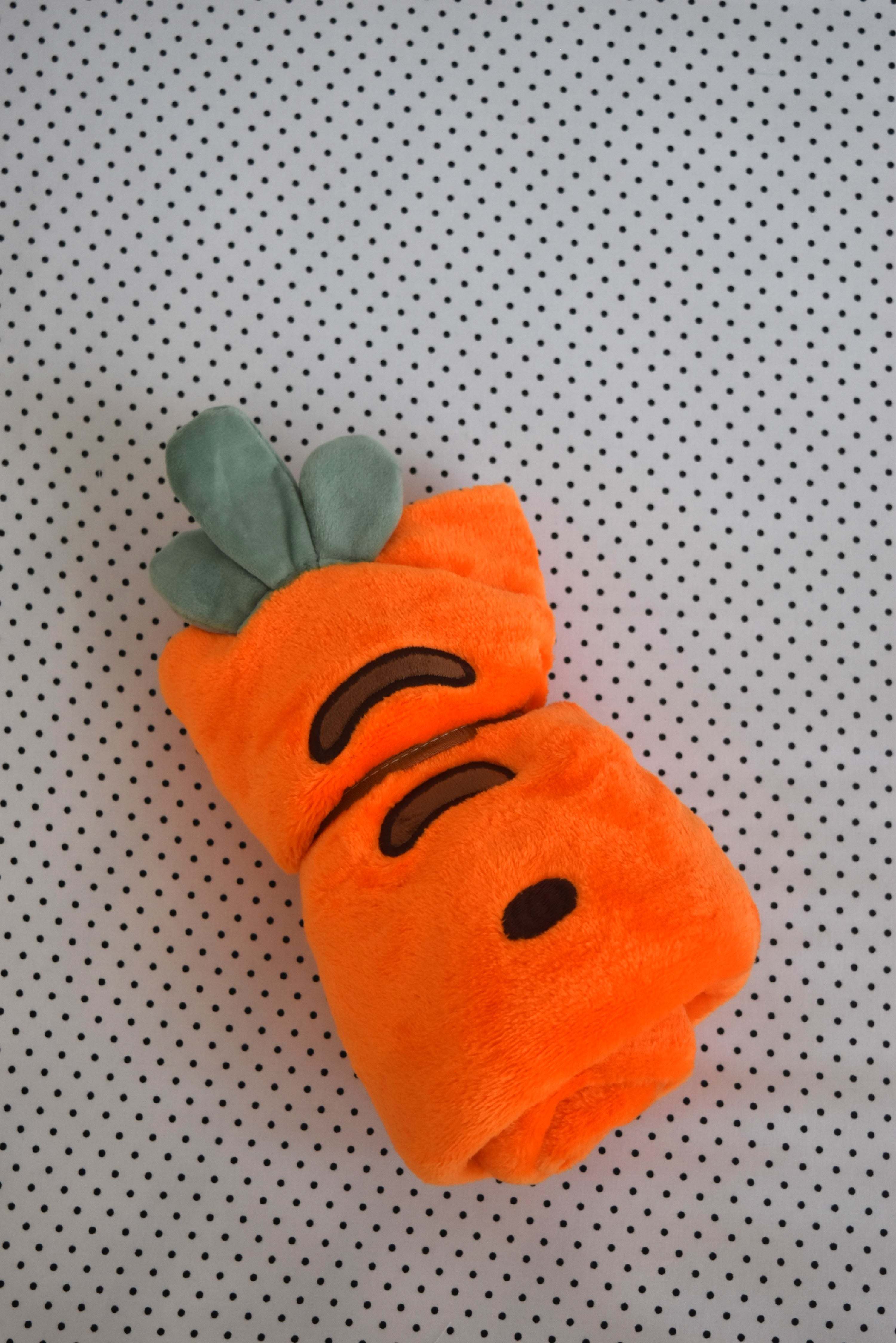 Connect the Dots Deluxe Crib Bedding Set